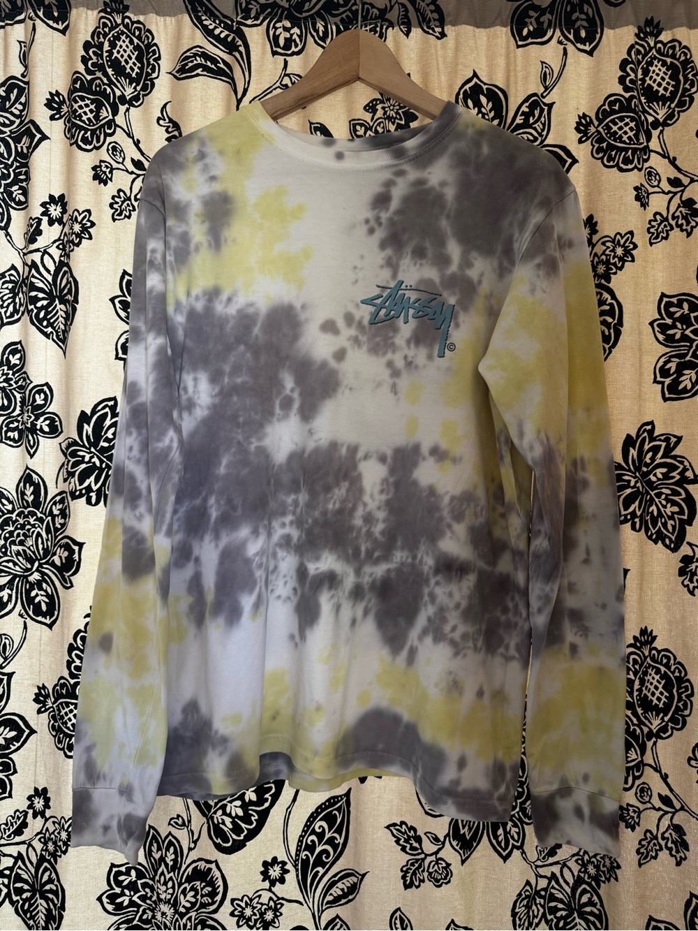 Stussy Tie-Dye Long Sleeve Tee in Gray, Yellow & Teal Logo